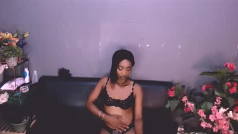lolasavagexo online show from 05/05/26, 07:22