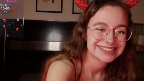 Snapshot of lolatheangel chatting on 02/13/26, 04:03 Lolatheangel online show from 02/13/26, 04:03