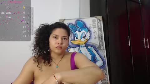 Lola online show from 12/19/25, 02:24