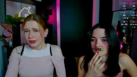 Snapshot of lole_ti chatting on 03/26/26, 07:52 lole ti online show from 03/26/26, 07:52