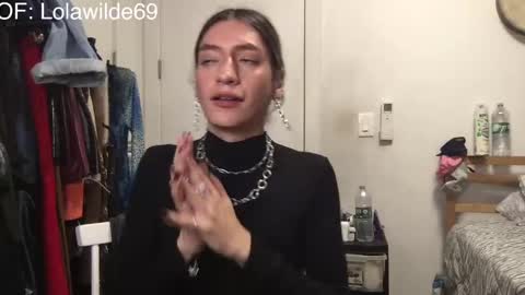 Lolita Wildes Back  online show from 10/14/25, 06:14