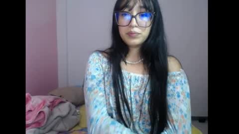 Snapshot of lolitabitchhorney_ chatting on 04/07/26, 04:57 Lolita online show from 04/07/26, 04:57