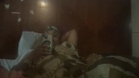 Snapshot of lollasweets chatting on 12/15/25, 04:06 lollasweets online show from 12/15/25, 04:06