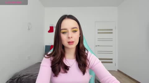 Snapshot of lolli4popss chatting on 12/13/24, 09:35 lolli online show from 12/13/24, 09:35