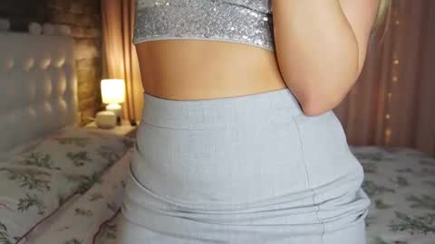 Victoria online show from 12/30/24, 12:09