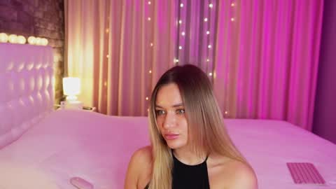 Victoria online show from 01/22/25, 03:07