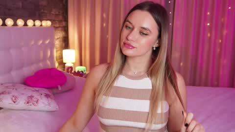 Victoria online show from 02/12/25, 05:16