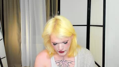 lollita online show from 02/01/26, 09:02