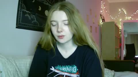 Lilly online show from 12/25/24, 05:05