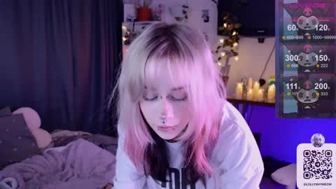 Snapshot of lollyshy__ chatting on 12/09/24, 01:51 Lolly online show from 12/09/24, 01:51