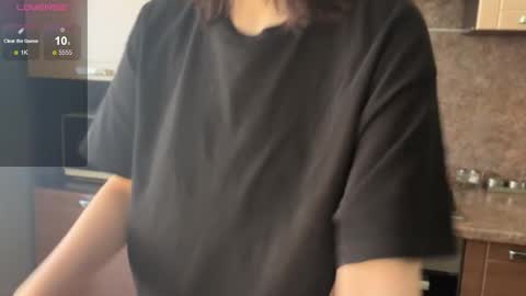 Snapshot of lolololalola chatting on 02/18/26, 05:58 lola online show from 02/18/26, 05:58