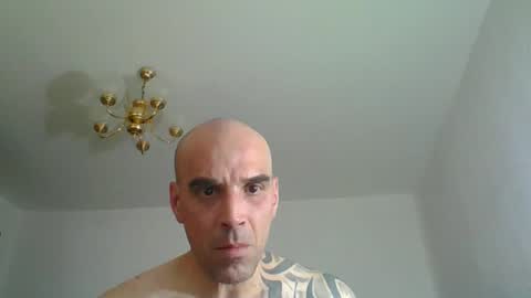Snapshot of lolotatto chatting on 04/01/26, 05:10 lolotatto online show from 04/01/26, 05:10