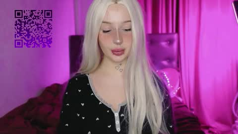 Snapshot of lolykari chatting on 03/10/26, 06:57 Kari online show from 03/10/26, 06:57