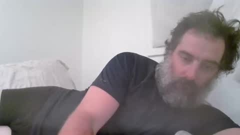 THE SEXIEST MAN ALIVE online show from 10/17/25, 04:15