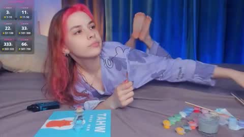 Snapshot of lonagass chatting on 12/05/25, 06:48 Lona online show from 12/05/25, 06:48