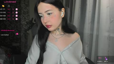 lona online show from 02/02/25, 08:51