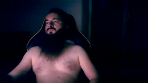 Snapshot of london_man1988 chatting on 12/25/24, 11:53 london_man1988 online show from 12/25/24, 11:53