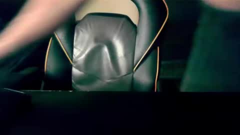 Snapshot of london_man1988 chatting on 01/09/25, 08:55 london_man1988 online show from 01/09/25, 08:55