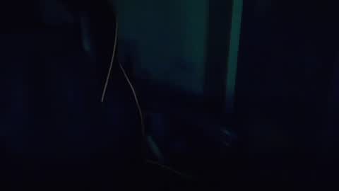 Snapshot of london_man1988 chatting on 10/05/25, 08:40 london_man1988 online show from 10/05/25, 08:40