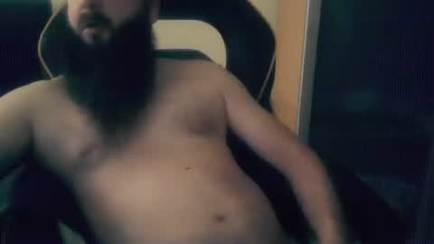 Snapshot of london_man1988 chatting on 10/22/25, 07:19 london_man1988 online show from 10/22/25, 07:19