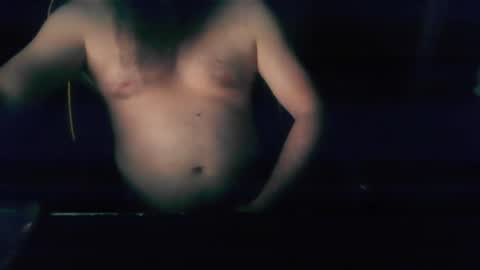 Snapshot of london_man1988 chatting on 11/24/25, 06:40 london_man1988 online show from 11/24/25, 06:40