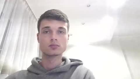 london_tomy online show from 12/20/25, 12:29