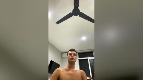 Snapshot of london_tomy chatting on 04/01/26, 02:45 london_tomy online show from 04/01/26, 02:45