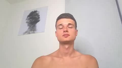 Snapshot of london_tomy chatting on 04/03/26, 02:42 london_tomy online show from 04/03/26, 02:42