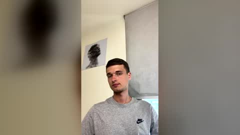 Snapshot of london_tomy chatting on 04/04/26, 10:18 london_tomy online show from 04/04/26, 10:18