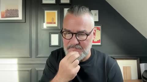 EnglishBear online show from 10/09/25, 08:34