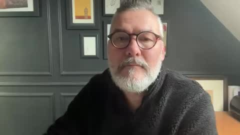 EnglishBear online show from 01/19/26, 01:15