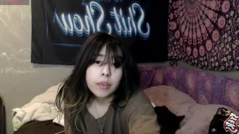 Snapshot of londonray chatting on 09/11/25, 09:42 londonray online show from 09/11/25, 09:42