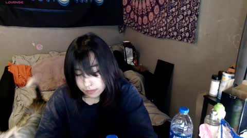 Snapshot of londonray chatting on 11/29/25, 12:57 londonray online show from 11/29/25, 12:57