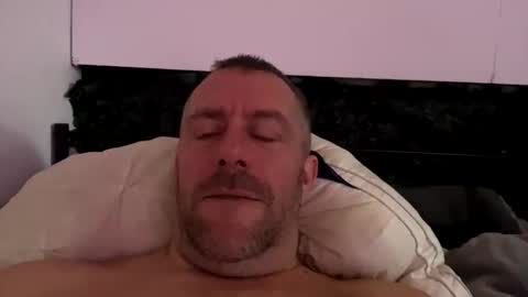 Snapshot of londonsbigbenxxx chatting on 10/03/25, 09:06 londonsbigbenxxx online show from 10/03/25, 09:06