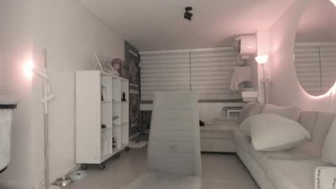 SABRINA online show from 02/08/25, 02:58