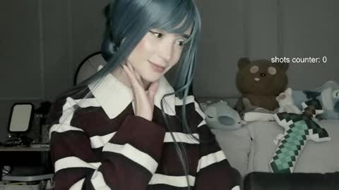 Snapshot of lonelly_lolly98 chatting on 04/19/26, 04:34 SABRINA online show from 04/19/26, 04:34