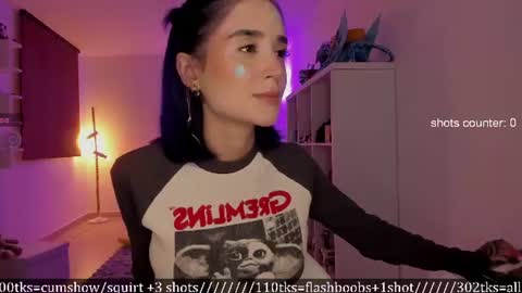 Snapshot of lonelly_lolly98 chatting on 06/14/26, 01:47 SABRINA online show from 06/14/26, 01:47