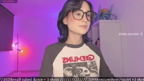 Snapshot of lonelly_lolly98 chatting on 06/19/26, 12:26 SABRINA online show from 06/19/26, 12:26