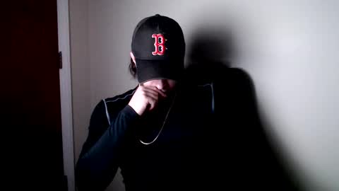 Snapshot of long_18 chatting on 12/15/25, 10:14 Long18 online show from 12/15/25, 10:14