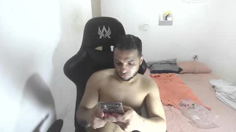 Marvin Santiago online show from 03/15/26, 01:55