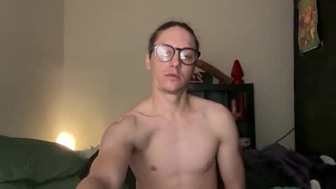 Snapshot of longdickelijah chatting on 04/04/26, 09:51 longdickelijah online show from 04/04/26, 09:51