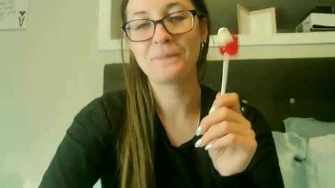 Wima online show from 12/20/24, 01:58