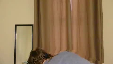 Snapshot of longlegstammy chatting on 04/12/26, 08:58 Cutenurse91 online show from 04/12/26, 08:58