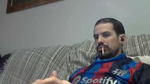 Alejandro Rulitos Twitter longnight55 Intagram 5longnight5 online show from 12/21/25, 11:01