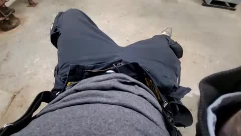 Snapshot of longshlongandabong chatting on 03/03/25, 06:48 longshlongandabong online show from 03/03/25, 06:48