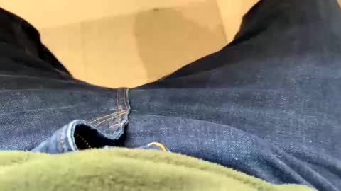 Snapshot of longstick21 chatting on 02/04/26, 05:41 longstick21 online show from 02/04/26, 05:41