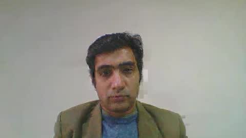 Snapshot of longthick1985 chatting on 12/20/24, 03:58 Lleida-man online show from 12/20/24, 03:58