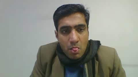 Snapshot of longthick1985 chatting on 12/24/24, 09:50 Lleida-man online show from 12/24/24, 09:50