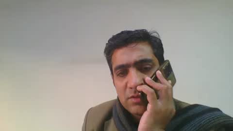 Snapshot of longthick1985 chatting on 12/31/24, 10:48 Lleida-man online show from 12/31/24, 10:48