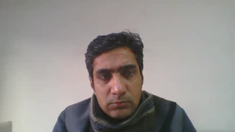 Snapshot of longthick1985 chatting on 01/17/25, 09:17 Lleida-man online show from 01/17/25, 09:17